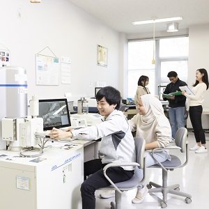 電子情報工学系