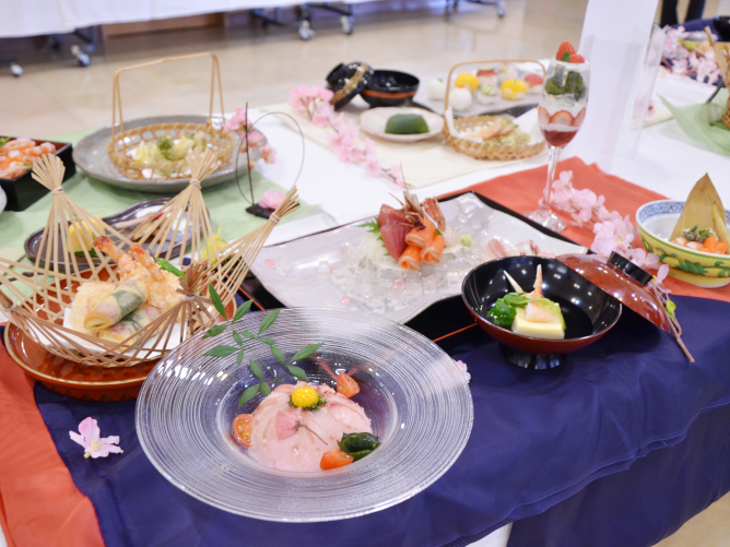 「卒業作品展（2年生）」日本料理作品