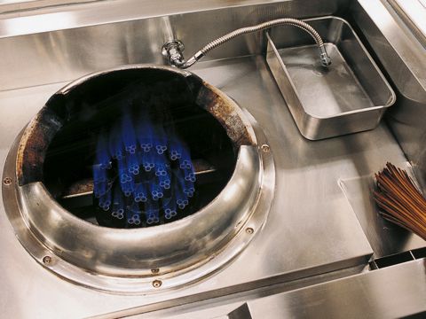 大きな中華鍋がすっぽり!中華専用コンロ