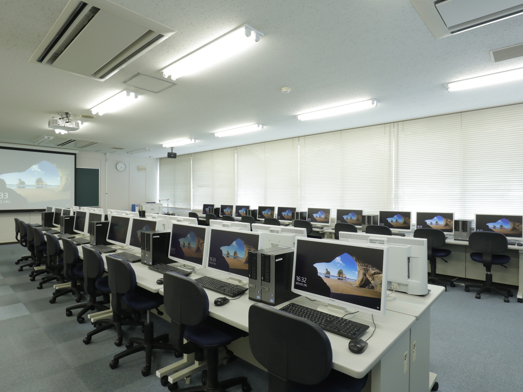 3F　Room No.305