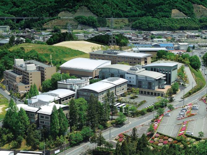 京都建築大学校