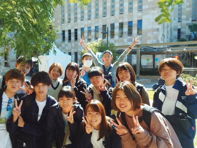 京都外国語専門学校