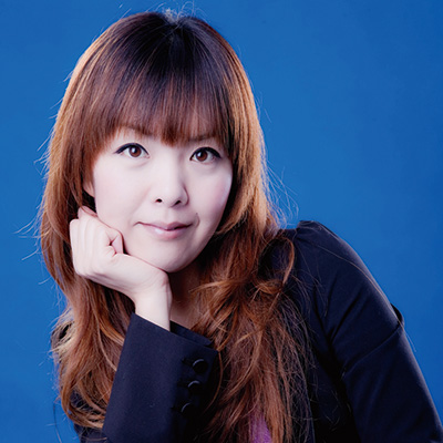 メイクアップアーティスト　なかぢま ゆうこ