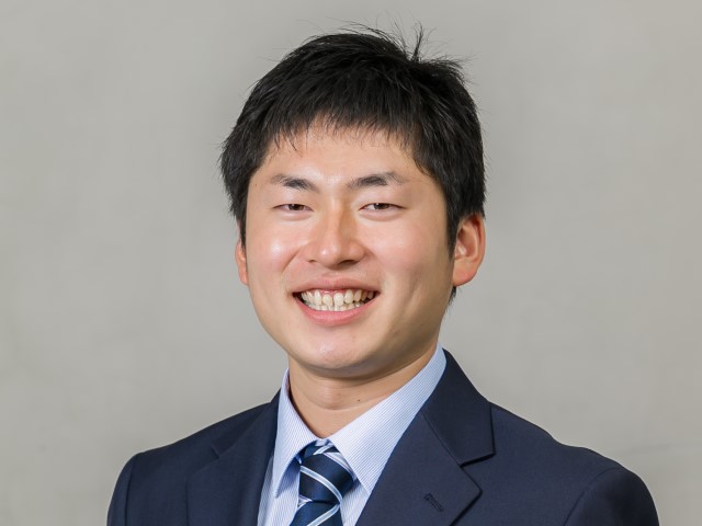 柳井 寛翔先生「授業は楽しく！みんなの夢を全力でサポートします！！」