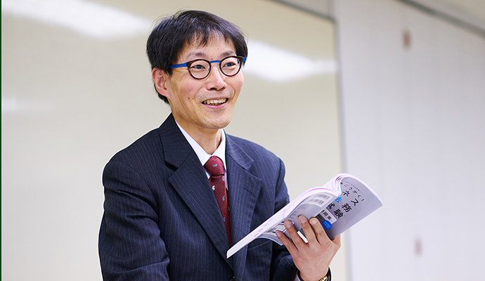 関西経理専門学校　教員