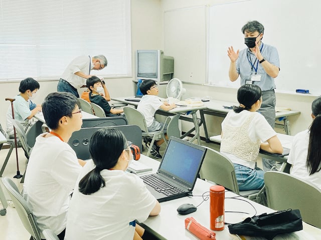 ひらめき☆ときめきサイエンス～ようこそ大学の研究室へ～ＫＡＫＥＮＨＩ
未来の健康知性を拓くAI×3D 映像3