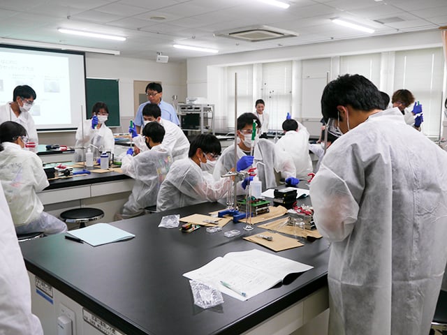 ひらめき☆ときめきサイエンス2026
「環境にやさしい二次電池をつくろう！」2