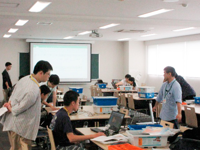 夏休み自由研究教室～ロボットで科学を学ぼう・中高生編～2