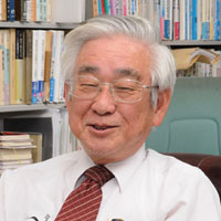 益川 敏英さん